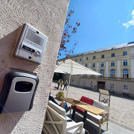 Peaceful Studio On Rynok Square Lviv Eksteriør billede