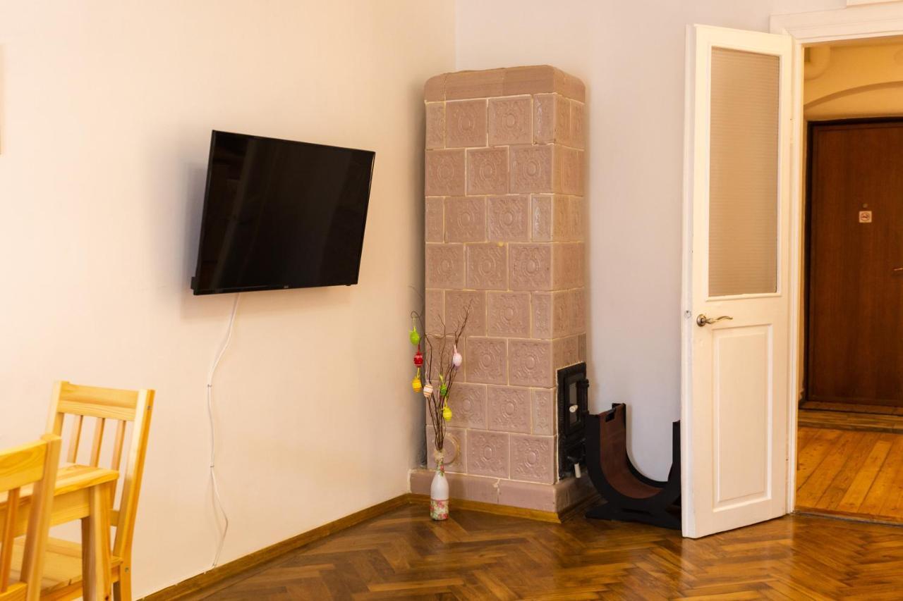 Peaceful Studio On Rynok Square Lviv Eksteriør billede
