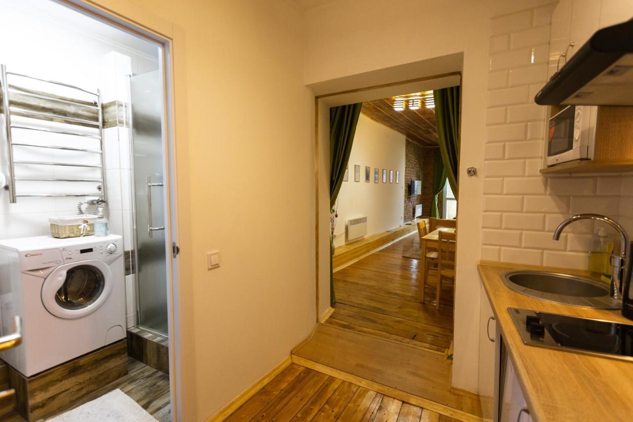 Peaceful Studio On Rynok Square Lviv Eksteriør billede