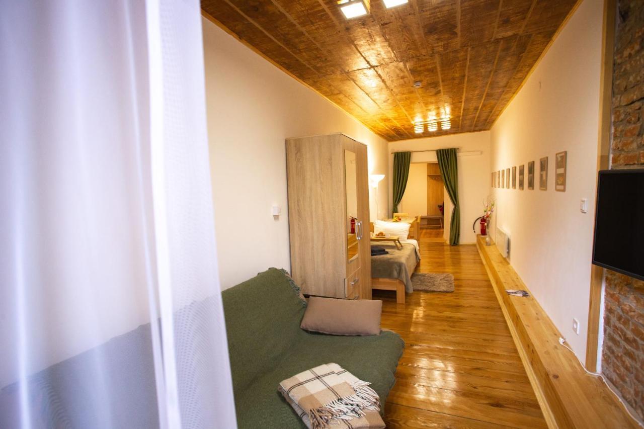 Peaceful Studio On Rynok Square Lviv Eksteriør billede